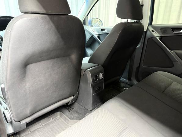 Volkswagen Tiguan I Рестайлинг с пробегом 2012 года, цена 1 329 000 рублей, 195021 км, внедорожник, Автокод Объявления