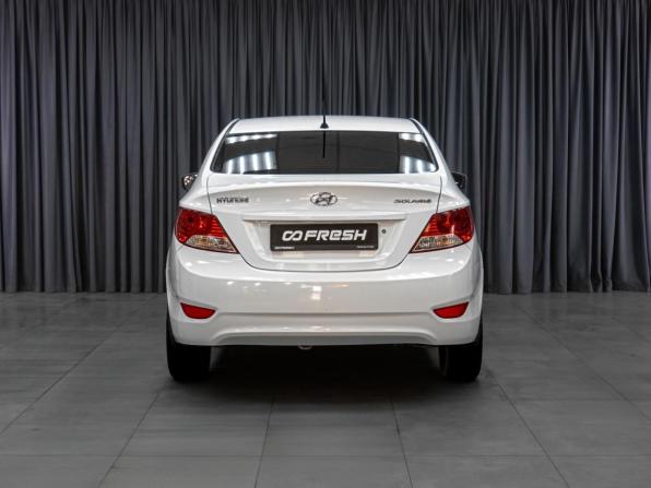Hyundai Solaris I с пробегом 2014 года, цена 979 000 рублей, 165865 км, седан, Автокод Объявления