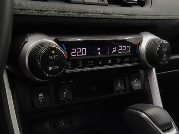 Toyota RAV4 V (XA50) с пробегом 2025 года, цена 3 900 000 рублей, 12312 км, внедорожник, Автокод Объявления