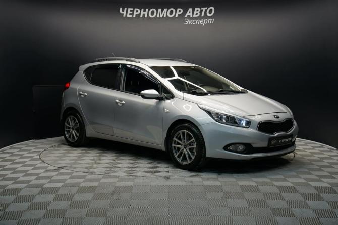 Kia Ceed II с пробегом 2012 года, цена 1 150 000 рублей, 167829 км, хэтчбек, Автокод Объявления
