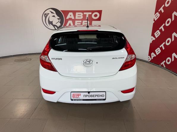 Hyundai Solaris I с пробегом 2012 года, цена 699 000 рублей, 209113 км, хэтчбек, Автокод Объявления