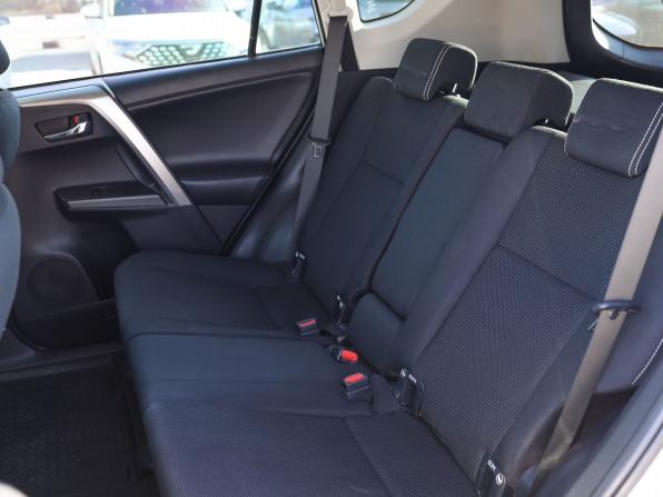 Toyota RAV4 IV (XA40) Рестайлинг с пробегом 2017 года, цена 2 499 000 рублей, 114170 км, внедорожник, Автокод Объявления