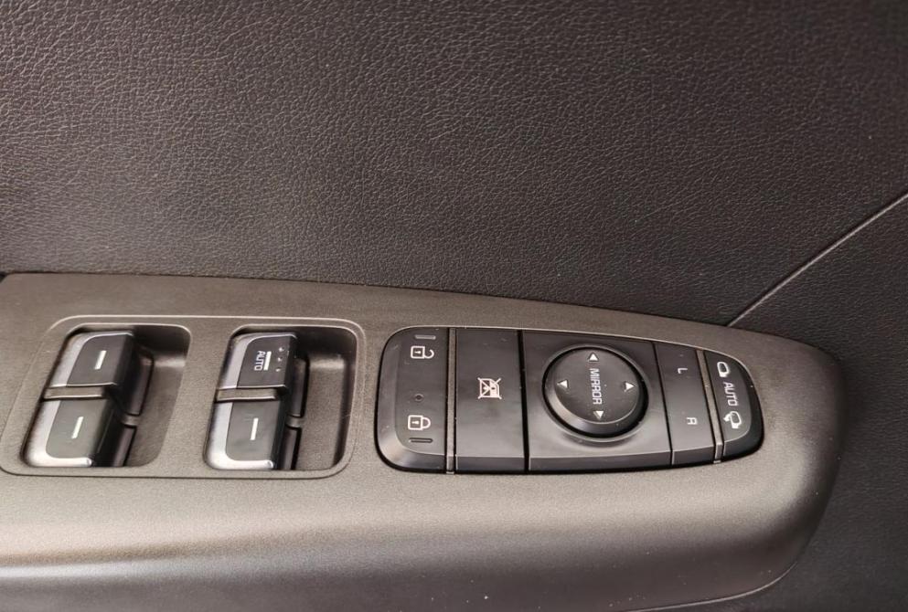 Kia Sportage IV Ярославль  - изображение 17