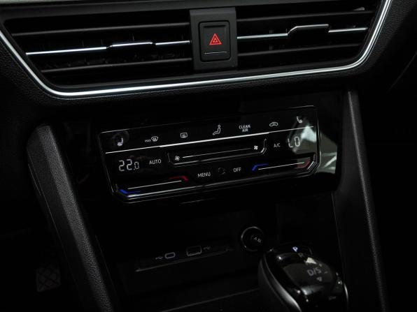 Volkswagen Tiguan II Рестайлинг (China Market) с пробегом 2026 года, цена 3 600 000 рублей, 218 км, внедорожник, Автокод Объявления