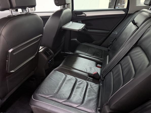 Volkswagen Tiguan II с пробегом 2017 года, цена 2 090 000 рублей, 171623 км, внедорожник, Автокод Объявления