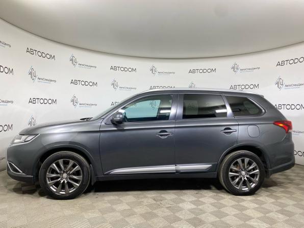 Mitsubishi Outlander III Рестайлинг 2 с пробегом 2018 года, цена 1 719 000 рублей, 204641 км, внедорожник, Автокод Объявления