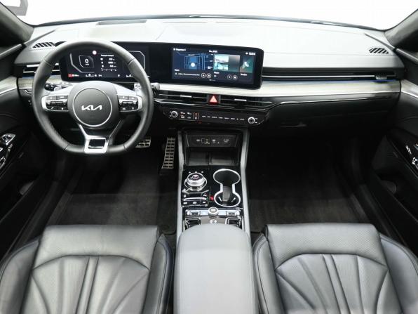 Kia K5 III Рестайлинг с пробегом 2025 года, цена 4 549 900 рублей, 4900 км, седан, Автокод Объявления