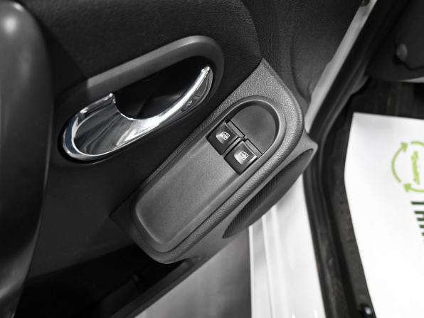 Renault Duster I Рестайлинг с пробегом 2015 года, цена 1 295 000 рублей, 99526 км, внедорожник, Автокод Объявления