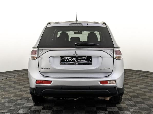 Mitsubishi Outlander III с пробегом 2014 года, цена 2 400 000 рублей, 43000 км, внедорожник, Автокод Объявления