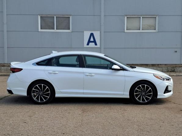 Hyundai Sonata VII (LF) Рестайлинг с пробегом 2017 года, цена 1 775 000 рублей, 70765 км, седан, Автокод Объявления