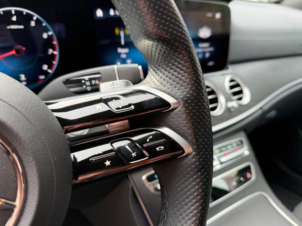 Mercedes-Benz E-Класс V (W213 S213 C238) Рестайлинг с пробегом 2021 года, цена 5 199 000 рублей, 46000 км, седан, Автокод Объявления