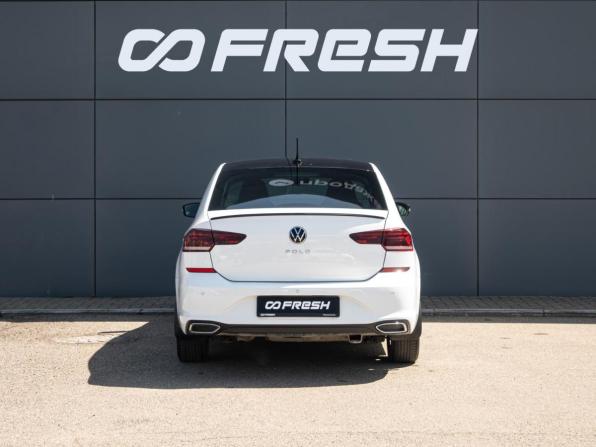 Volkswagen Polo VI с пробегом 2021 года, цена 1 765 000 рублей, 138614 км, лифтбек, Автокод Объявления