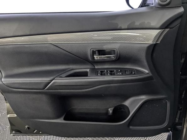 Mitsubishi Outlander III Рестайлинг 3 с пробегом 2021 года, цена 2 920 000 рублей, 95753 км, внедорожник, Автокод Объявления