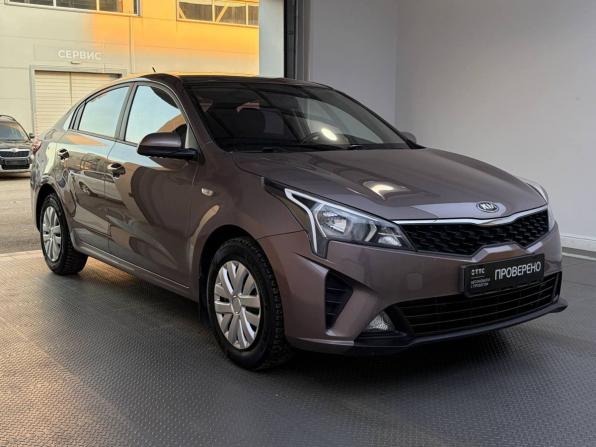 Kia Rio IV Рестайлинг с пробегом 2020 года, цена 1 599 000 рублей, 64650 км, седан, Автокод Объявления
