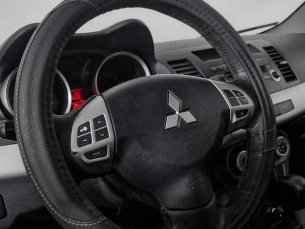 Mitsubishi Lancer X с пробегом 2010 года, цена 589 000 рублей, 296919 км, седан, Автокод Объявления