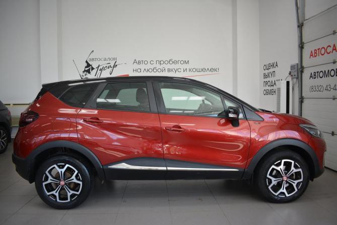 Renault Kaptur I с пробегом 2019 года, цена 1 799 000 рублей, 115000 км, внедорожник, Автокод Объявления