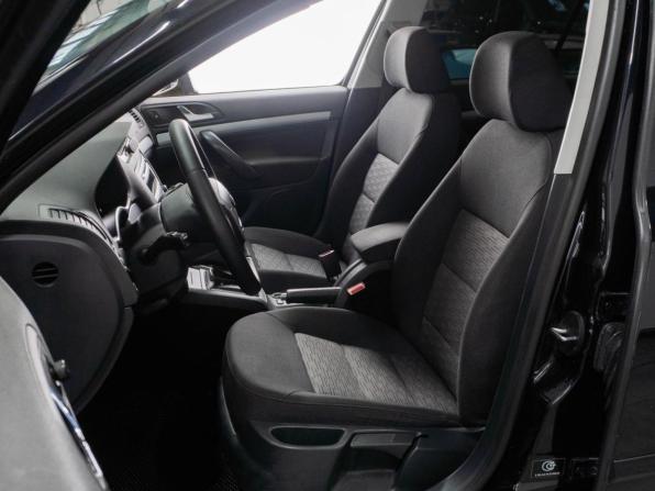 Skoda Octavia II (A5) Рестайлинг с пробегом 2012 года, цена 990 000 рублей, 210221 км, лифтбек, Автокод Объявления