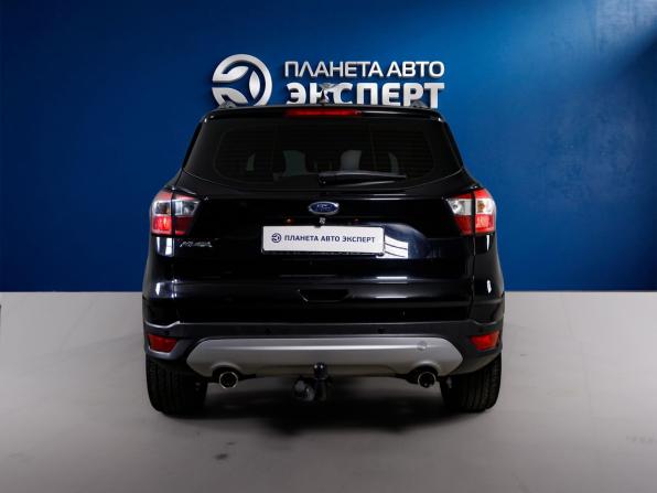 Ford Kuga II Рестайлинг с пробегом 2019 года, цена 1 600 000 рублей, 155550 км, внедорожник, Автокод Объявления