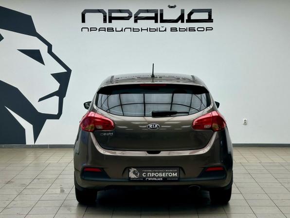 Kia Ceed II с пробегом 2014 года, цена 995 000 рублей, 140816 км, хэтчбек, Автокод Объявления