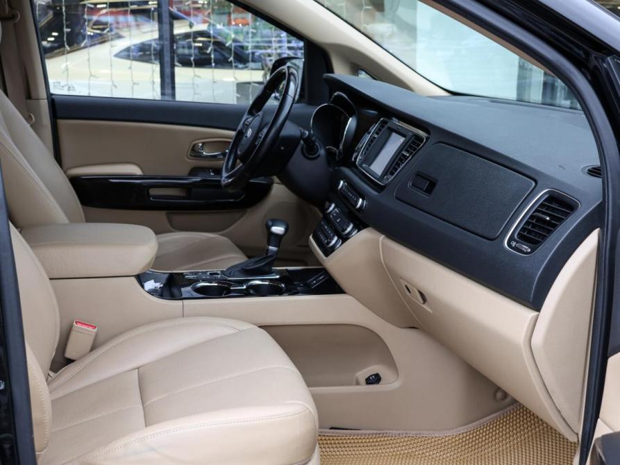 Kia Carnival III Москва  - изображение 12