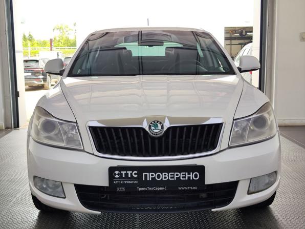 Skoda Octavia II (A5) Рестайлинг с пробегом 2011 года, цена 720 000 рублей, 272116 км, лифтбек, Автокод Объявления