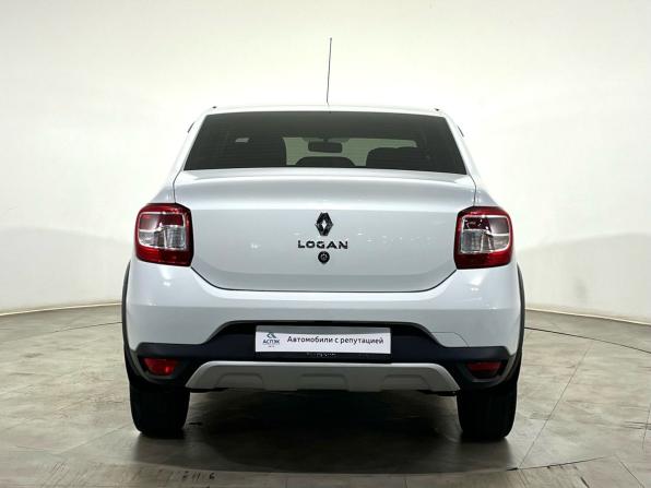 Renault Logan II Рестайлинг с пробегом 2020 года, цена 970 000 рублей, 176426 км, седан, Автокод Объявления