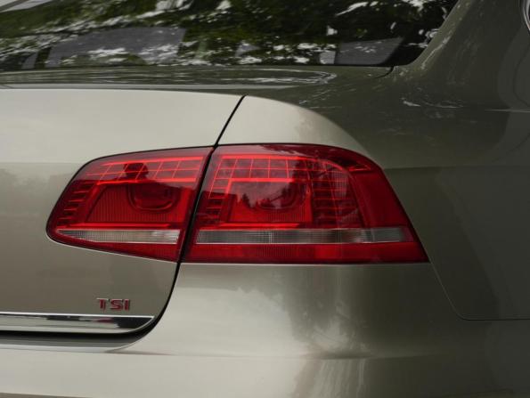 Volkswagen Passat B7 с пробегом 2012 года, цена 1 269 000 рублей, 157843 км, седан, Автокод Объявления