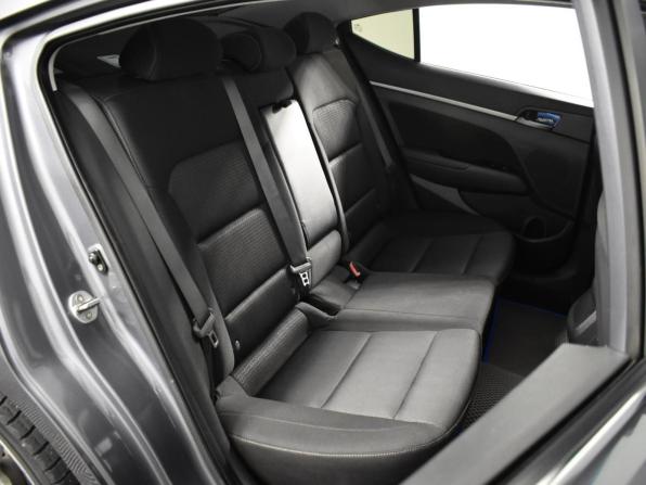 Hyundai Elantra VI (AD) с пробегом 2017 года, цена 1 463 900 рублей, 137876 км, седан, Автокод Объявления