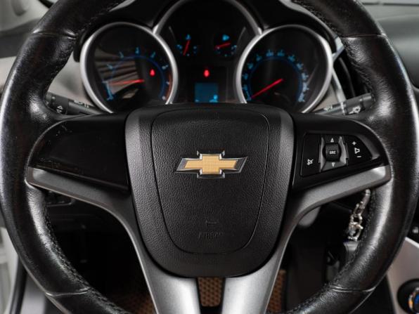 Chevrolet Cruze I Рестайлинг с пробегом 2013 года, цена 680 000 рублей, 250835 км, седан, Автокод Объявления