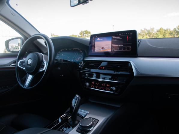 BMW 5 серии VII (G30/G31/G38) Рестайлинг с пробегом 2020 года, цена 5 850 000 рублей, 130000 км, седан, Автокод Объявления