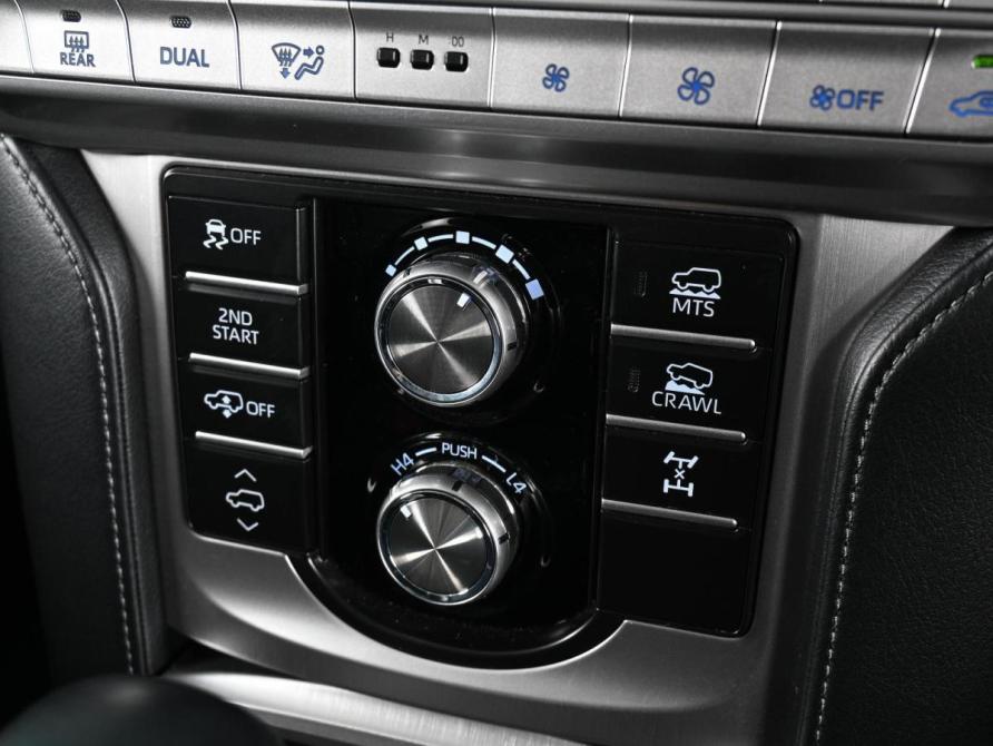Toyota Land Cruiser Prado 150 Series Рестайлинг 3 Ростов-на-Дону  - изображение 19