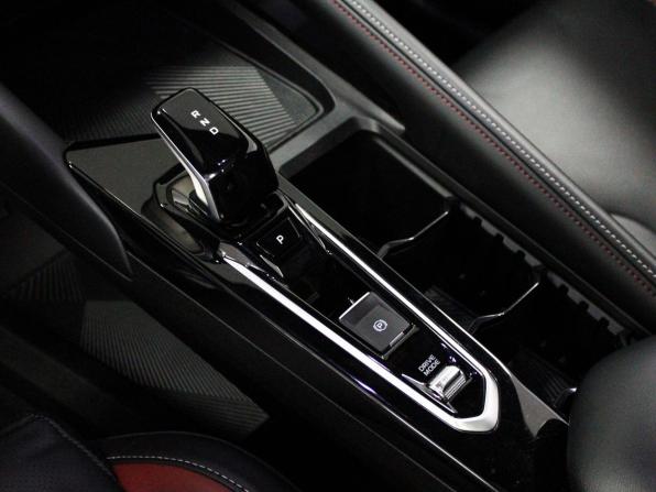 Geely Coolray I Рестайлинг с пробегом 2023 года, цена 2 039 000 рублей, 35000 км, внедорожник, Автокод Объявления
