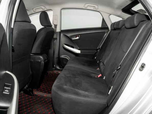 Toyota Prius III Рестайлинг (XW30) с пробегом 2012 года, цена 1 285 000 рублей, 161649 км, лифтбек, Автокод Объявления