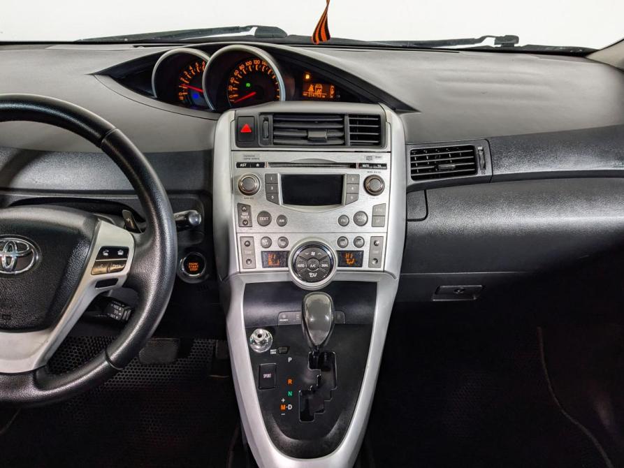 Toyota Verso I Екатеринбург  - изображение 11