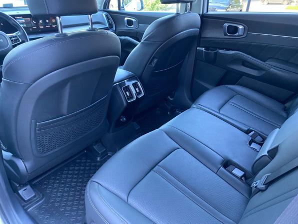 Kia Sorento IV Рестайлинг с пробегом 2024 года, цена 4 999 000 рублей, 37212 км, внедорожник, Автокод Объявления