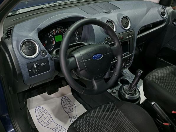 Ford Fusion I Рестайлинг с пробегом 2009 года, цена 570 000 рублей, 82831 км, хэтчбек, Автокод Объявления