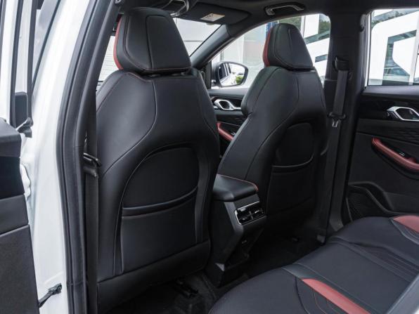 Geely Coolray I Рестайлинг с пробегом 2024 года, цена 2 120 000 рублей, 33270 км, внедорожник, Автокод Объявления