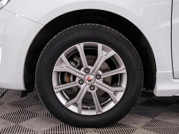 Lada (ВАЗ) Vesta I Рестайлинг (NG) с пробегом 2024 года, цена 1 383 000 рублей, 60000 км, седан, Автокод Объявления
