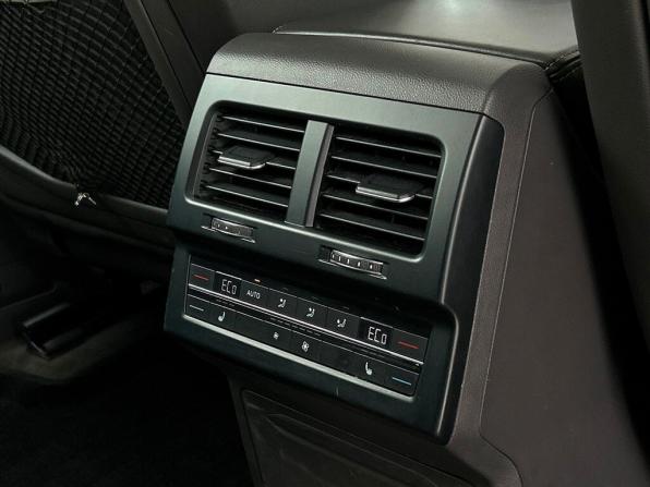 Volkswagen Touareg III с пробегом 2018 года, цена 3 798 900 рублей, 153158 км, внедорожник, Автокод Объявления