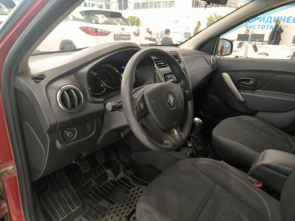 Renault Sandero II с пробегом 2018 года, цена 920 000 рублей, 75105 км, хэтчбек, Автокод Объявления