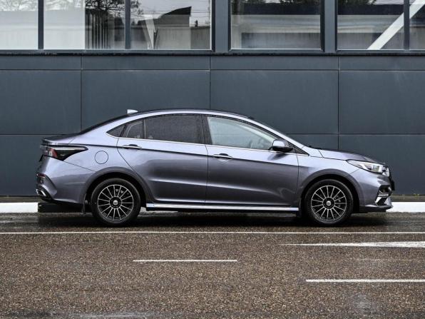 Omoda S5 с пробегом 2024 года, цена 1 529 000 рублей, 14999 км, седан, Автокод Объявления