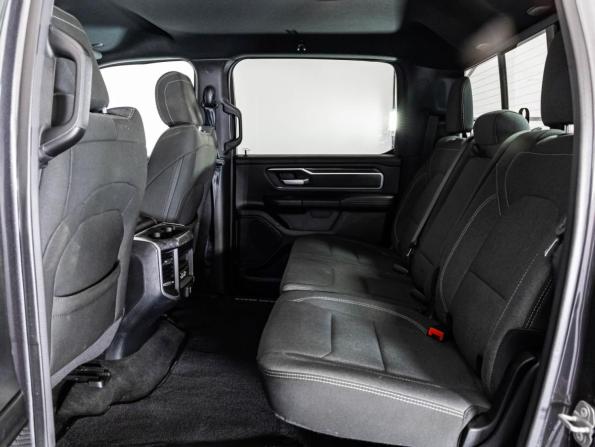 Ram 1500 V с пробегом 2021 года, цена 4 999 000 рублей, 98446 км, offers.body_type.unknown, Автокод Объявления