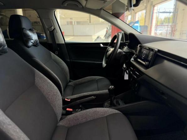 Skoda Rapid II с пробегом 2020 года, цена 1 350 000 рублей, 159074 км, лифтбек, Автокод Объявления