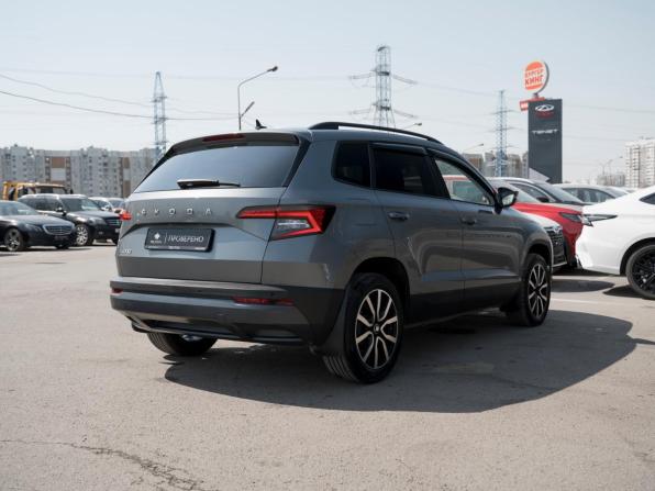 Skoda Karoq I с пробегом 2020 года, цена 2 680 000 рублей, 43980 км, внедорожник, Автокод Объявления