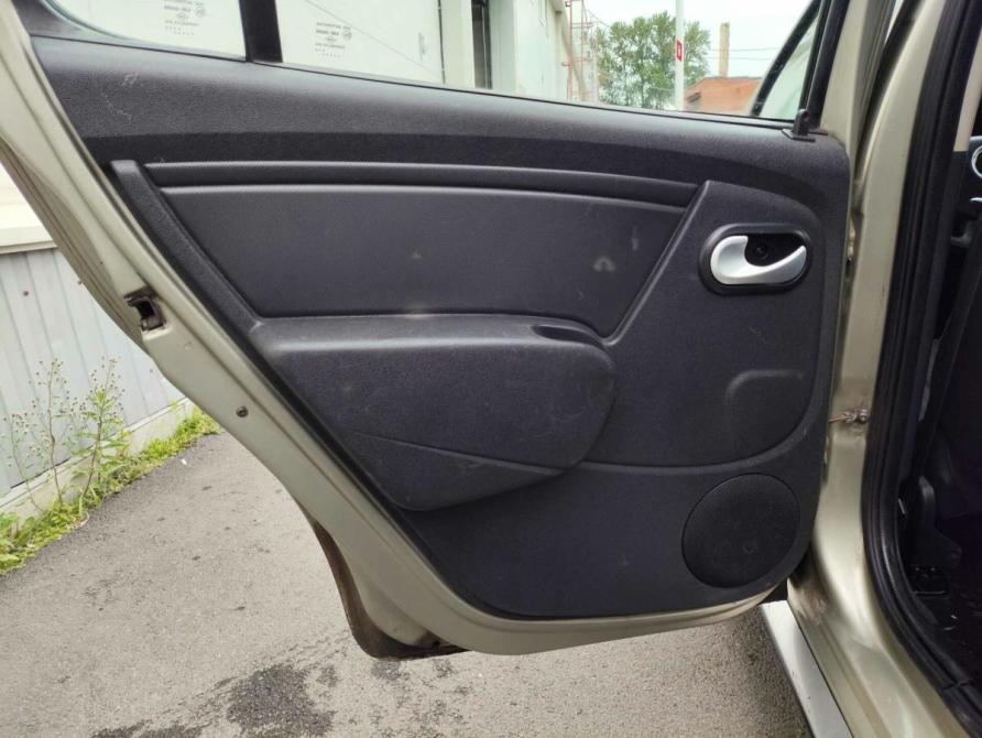 Renault Sandero I Санкт-Петербург  - изображение 15