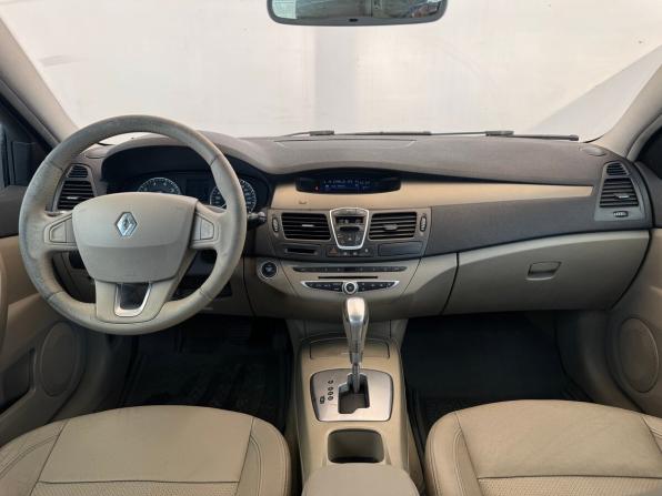 Renault Laguna III с пробегом 2008 года, цена 450 000 рублей, 439064 км, лифтбек, Автокод Объявления