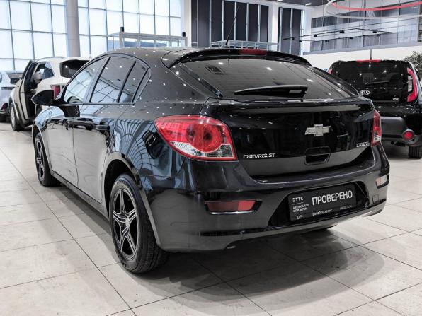 Chevrolet Cruze I Рестайлинг с пробегом 2014 года, цена 699 000 рублей, 214280 км, хэтчбек, Автокод Объявления