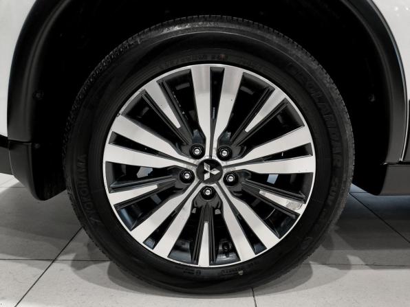 Mitsubishi Outlander III Рестайлинг 3 с пробегом 2021 года, цена 2 785 000 рублей, 37365 км, внедорожник, Автокод Объявления