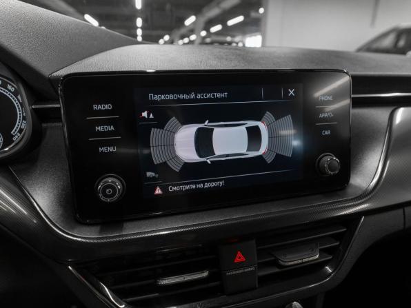 Skoda Rapid II с пробегом 2021 года, цена 1 990 000 рублей, 54506 км, лифтбек, Автокод Объявления