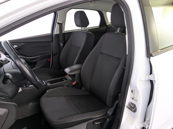 Ford Focus III Рестайлинг с пробегом 2018 года, цена 1 120 000 рублей, 118079 км, хэтчбек, Автокод Объявления